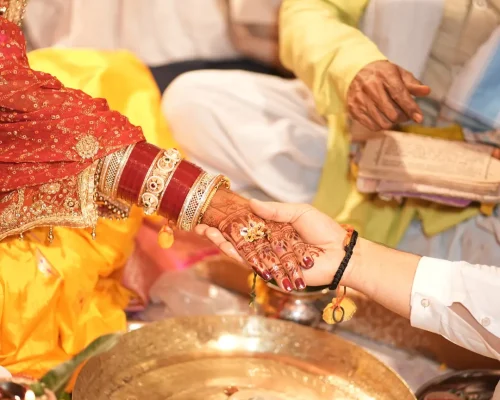 Love vs Arranged Marriage